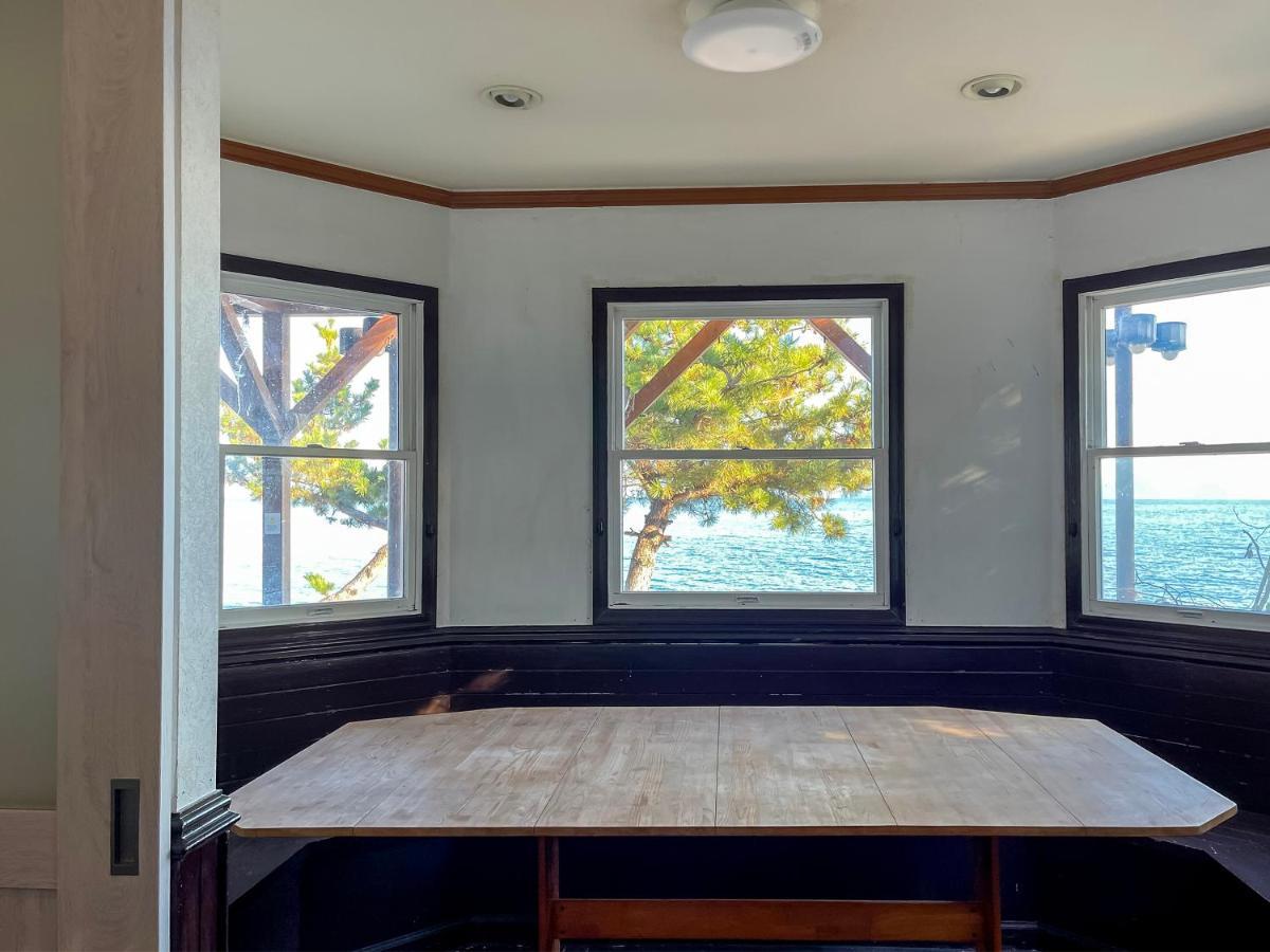 Biwa-Lakeside Cottage B B Dylan Minamikomatsu Екстер'єр фото