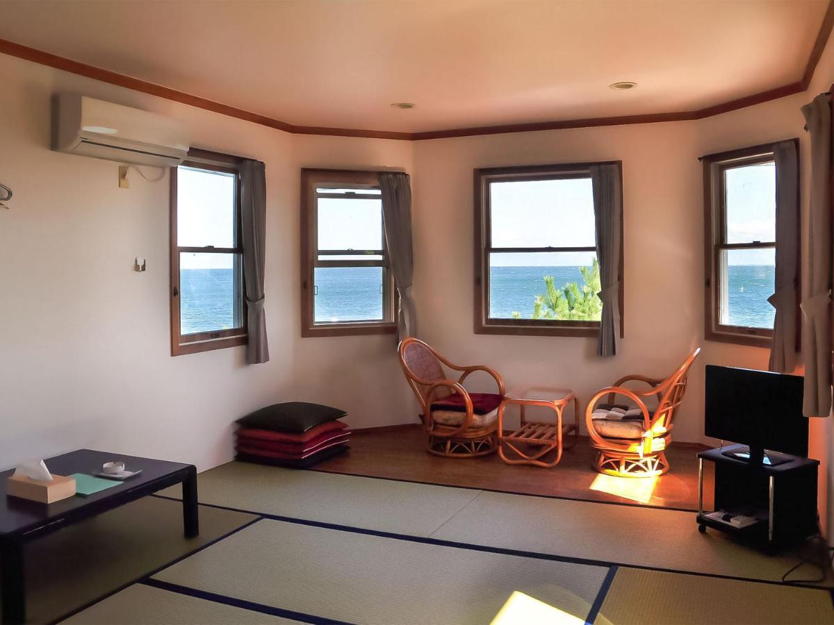 Biwa-Lakeside Cottage B B Dylan Minamikomatsu Екстер'єр фото