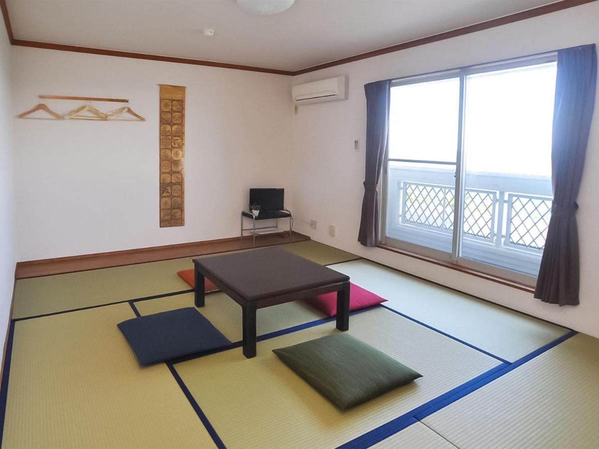Biwa-Lakeside Cottage B B Dylan Minamikomatsu Екстер'єр фото